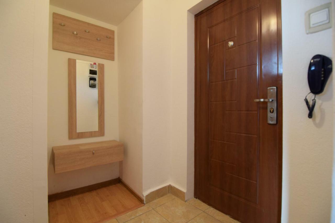 Resedinta Lui Calin Apartment Bucharest Exterior photo