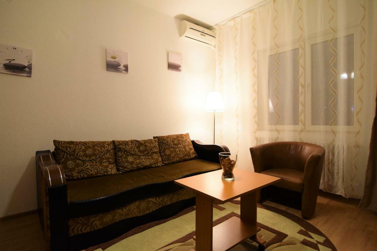 Resedinta Lui Calin Apartment Bucharest Exterior photo